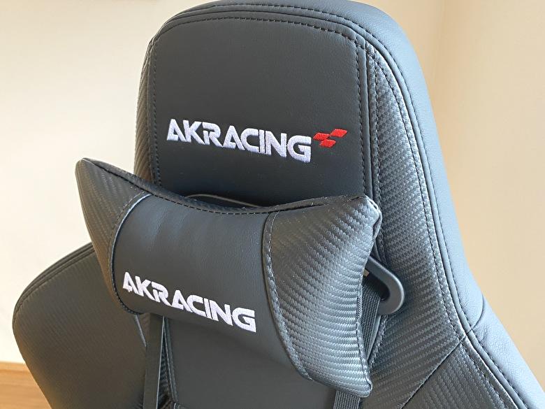 【1年使用】AKRacing Premiumの組み立て＆レビュー。あぐらOKでゆったり座れる。座面チルトで在宅ワークの合間もリラックス。