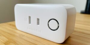 SwitchBot_plug_2-300x150.jpg