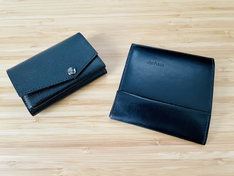 耐熱 二層 足あとぐらす (M) 小さい財布 abrAsus(アブラサス)ブラック
