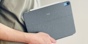 Logicool-Combo-Touch_34-
